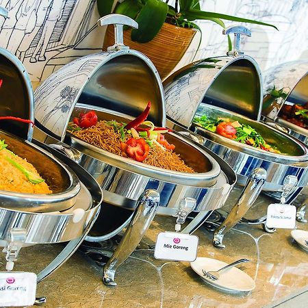 아마리스 호텔 다르모 - 수라바야 외부 사진